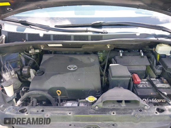 2011 Toyota Sienna SE with VIN 5TDXK3DC9BS122337, listed as a IAAI auction lot 42245460 with 270,970 mi miles and . Bid and sale history available at DreamBid. Image 10.