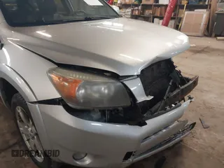 2008 Toyota RAV4 Sport with VIN JTMZD32V685079551, listed as a IAAI auction lot 41675514 with 255,811 mi miles and . Bid and sale history available at DreamBid. Image 6.