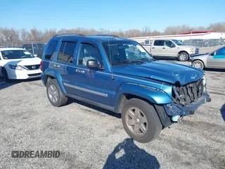 2006 Jeep Liberty Limited with VIN 1J4GL58KX6W125435, listed as a IAAI auction lot 41750880 with 137,260 mi miles. Bid and sale history available at carsss.com. Image 1.