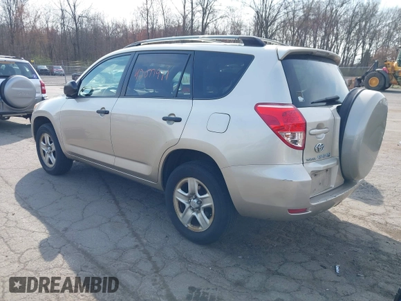 2008 Toyota RAV4 with VIN JTMBD33V685207304, listed as a IAAI auction lot 42077911 with 246,172 mi miles. Bid and sale history available at carsss.com. Image 3.