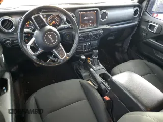 2020 Jeep Gladiator Overland with VIN 1C6HJTFG8LL147702, listed as a Copart auction lot 48613135 with 159,558 mi miles and Clean title. Bid and sale history available at DreamBid. Image 8.