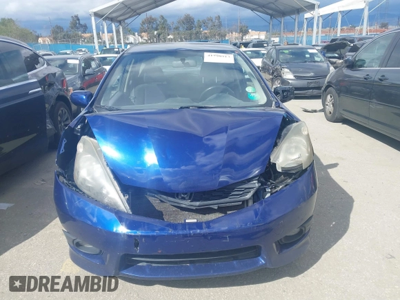 2013 Honda Fit Sport with VIN JHMGE8H50DC052326, listed as a IAAI auction lot 41798913 with 140,894 mi miles. Bid and sale history available at carsss.com. Image 12.