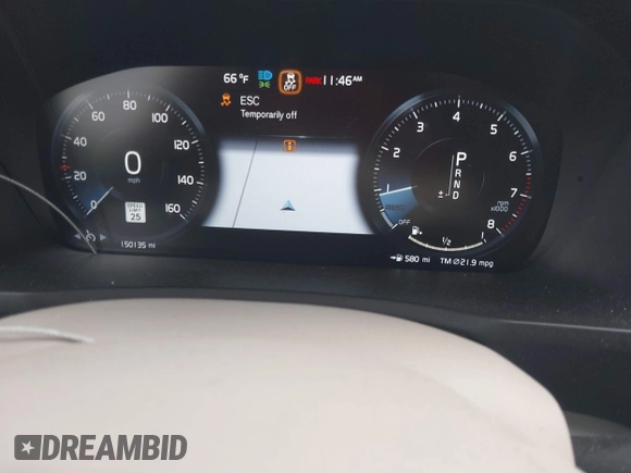 2016 Volvo XC90 T6 Momentum with VIN YV4A22PK7G1074115, listed as a IAAI auction lot 42083321 with 150,135 mi miles. Bid and sale history available at carsss.com. Image 7.