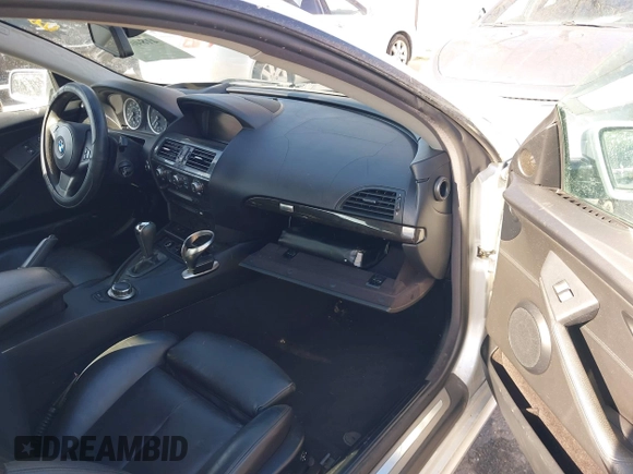 2006 BMW 6 Series 650Ci with VIN WBAEH13456CR49065, listed as a IAAI auction lot 41840327 with 128,451 mi miles. Bid and sale history available at carsss.com. Image 5.
