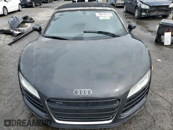 2015 Audi R8 z VIN WUASUAFG6FN000378, wystawiony jako Copart lot #48410715 z przebiegiem 19 192 mil mil oraz Tytuł czysty. Historia ofert i sprzedaży dostępna na DreamBid. Obrazek 5.
