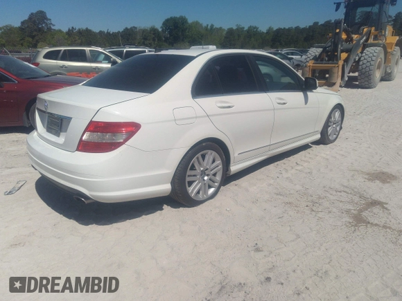 2009 Mercedes-Benz C 300 Sport с VIN WDDGF54X59R056788, выставлен на аукционе IAAI как лот 42050204 с пробегом 213 706 миль миль и . История ставок и продаж доступна на DreamBid. Изображение 4.