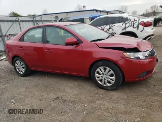 2013 Kia Forte EX with VIN KNAFU4A29D5694814, listed as a Copart auction lot 51052235 with 84,561 mi miles and Salvage Title. Bid and sale history available at carsss.com. Image 4.