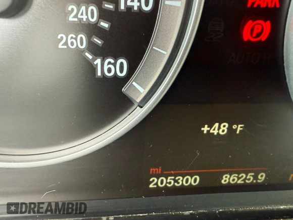 2016 BMW X5 xDrive35i with VIN 5UXKR0C56G0P30283, listed as a Copart auction lot 48347075 with 205,300 mi miles and Clean Title. Bid and sale history available at carsss.com. Image 8.
