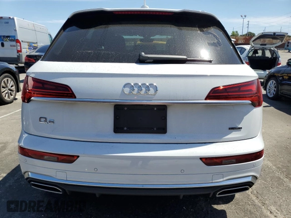 2024 Audi Q5 S line Premium Plus with VIN WA1E2AFY7R2077320, listed as a Copart auction lot 56763335 with 10,650 mi miles and Salvage title. Bid and sale history available at DreamBid. Image 6.