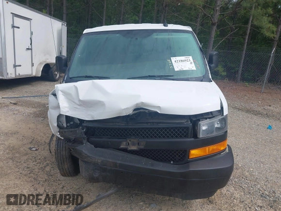 2020 Chevrolet Express Cargo with VIN 1GCWGAFP7L1128105, listed as a IAAI auction lot 42186923 with 183,036 mi miles and . Bid and sale history available at DreamBid. Image 12.
