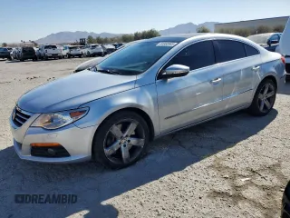 2009 Volkswagen CC 4Motion with VIN WVWGU73C69E558176, listed as a Copart auction lot 44960985 with 135,077 mi miles and Salvage Title. Bid and sale history available at carsss.com. Image 1.