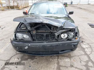 2003 BMW 3 Series 325xi z VIN WBAEU33423PM56083, wystawiony jako IAAI lot #42151823 z przebiegiem 206 881 mil mil oraz . Historia ofert i sprzedaży dostępna na DreamBid. Obrazek 13.