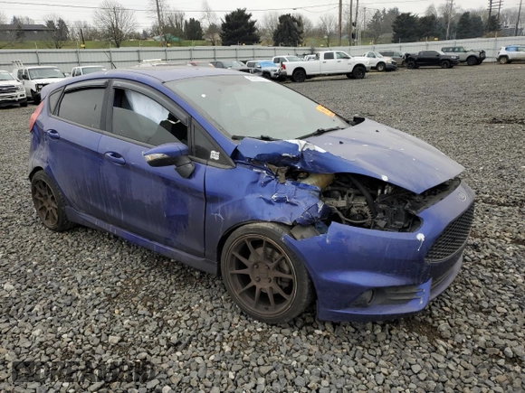 2015 Ford Fiesta ST with VIN 3FADP4GX8FM124018, listed as a Copart auction lot 43229785 with 85,972 mi miles and Salvage Title. Bid and sale history available at carsss.com. Image 4.