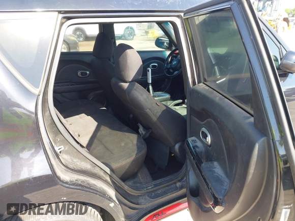 2015 Kia Soul + with VIN KNDJP3A51F7774348, listed as a IAAI auction lot 42016402 with 180,202 mi miles. Bid and sale history available at carsss.com. Image 8.