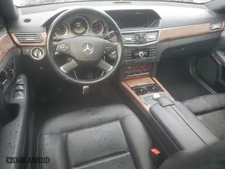 2011 Mercedes-Benz E-Class E 350 Luxury with VIN WDDHF8HB0BA484938, listed as a Copart auction lot 52327195 with 104,261 mi miles and Salvage Title. Bid and sale history available at carsss.com. Image 8.