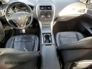 2016 Lincoln MKZ z VIN 3LN6L2J90GR613557, wystawiony jako Copart lot #48895725 z przebiegiem 101 515 mil mil oraz Szkoda całkowita • Salvage title. Historia ofert i sprzedaży dostępna na DreamBid. Obrazek 8.