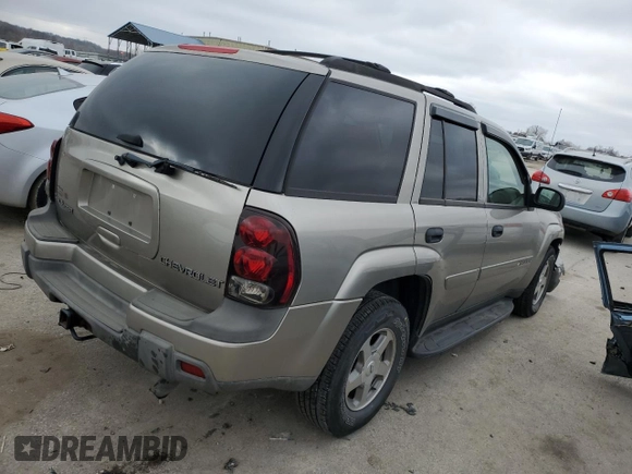 2003 Chevrolet TrailBlazer LTZ with VIN 1GNDT13S632267526, listed as a Copart auction lot 84616184 with 173,637 mi miles and Salvage Title. Bid and sale history available at DreamBid. Image 3.