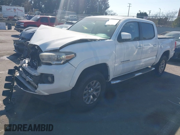 2017 Toyota Tacoma SR5 with VIN 5TFAZ5CN9HX039333, listed as a IAAI auction lot 41701962 with 102,737 mi miles and . Bid and sale history available at carsss.com. Image 17.