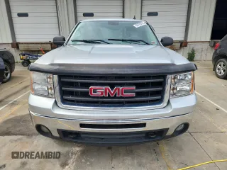 2011 GMC Sierra 1500 SLE z VIN 1GTR2VE30BZ179351, wystawiony jako Copart lot #60709705 z przebiegiem 149 203 mil mil oraz Czysty tytuł • Clean title. Historia ofert i sprzedaży dostępna na DreamBid. Obrazek 5.