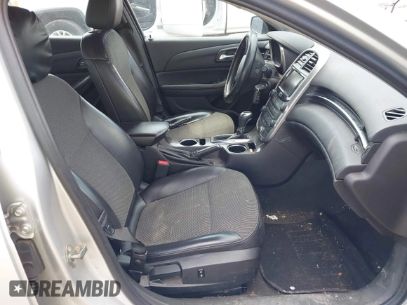 2015 Chevrolet Malibu LT with VIN 1G11C5SL3FU127044, listed as a IAAI auction lot 42142155 with 220,284 mi miles and . Bid and sale history available at DreamBid. Image 5.