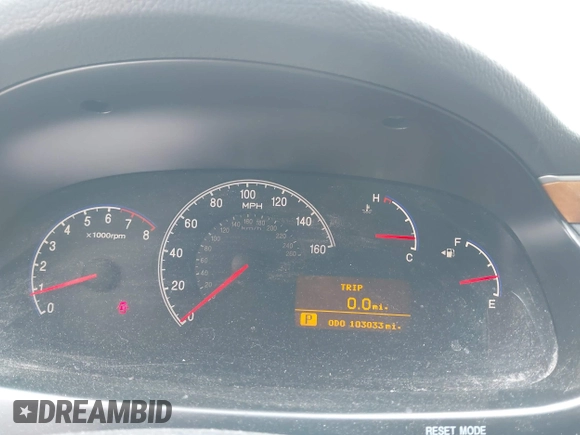 2006 Hyundai Azera SE z VIN KMHFC46F46A077702, wystawiony jako IAAI lot #42088782 z przebiegiem 103 033 mil mil oraz . Historia ofert i sprzedaży dostępna na DreamBid. Obrazek 7.