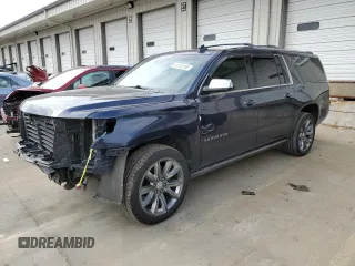 2018 Chevrolet Suburban Premier z VIN 1GNSKJKCXJR367413, wystawiony jako Copart lot #43124195 z przebiegiem 121 109 mil mil oraz Szkoda całkowita • Salvage title. Historia ofert i sprzedaży dostępna na DreamBid. Obrazek 1.