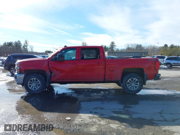 2017 Chevrolet Silverado 3500HD LT with VIN 1GC1KZEG4HF180455, listed as a IAAI auction lot 41623294 with 173,443 mi miles. Bid and sale history available at carsss.com. Image 14.