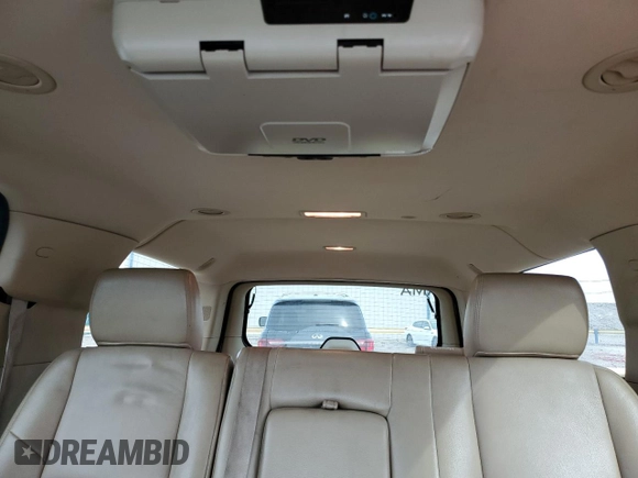 2011 GMC Yukon XL SLE with VIN 1GKS1HE07BR248472, listed as a Copart auction lot 87913435 with 271,526 mi miles and Salvage Title. Bid and sale history available at carsss.com. Image 10.