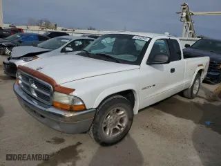 2001 Dodge Dakota Sport with VIN 1B7GL22N31S250879, listed as a Copart auction lot 47322845 with 207,334 mi miles and Salvage Title. Bid and sale history available at carsss.com. Image 1.
