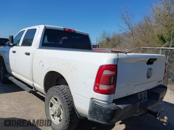 2020 Ram 2500 Tradesman with VIN 3C6UR5CJ3LG187945, listed as a IAAI auction lot 41756210 with 138,493 mi miles. Bid and sale history available at carsss.com. Image 3.