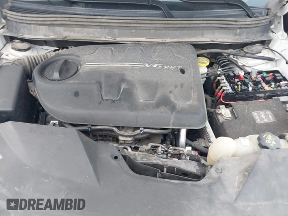 2022 Jeep Cherokee Trailhawk with VIN 1C4PJMBX1ND500729, listed as a IAAI auction lot 42235098 with 60,354 mi miles and . Bid and sale history available at DreamBid. Image 10.