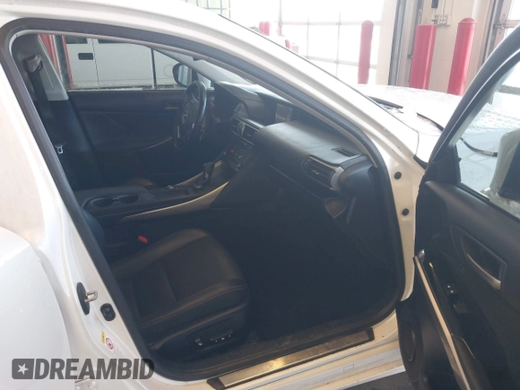 2017 Lexus IS 200t with VIN JTHBA1D21H5048059, listed as a IAAI auction lot 41238131 with 122,599 mi miles and . Bid and sale history available at DreamBid. Image 5.