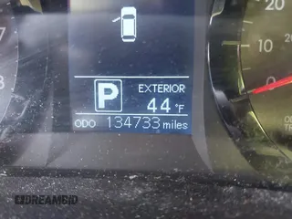 2017 Toyota Sienna LE Auto Access Seat with VIN 5TDKZ3DC7HS863682, listed as a IAAI auction lot 41488878 with 134,733 mi miles. Bid and sale history available at carsss.com. Image 7.