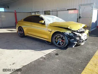 2015 BMW M4 with VIN WBS3R9C51FK330363, listed as a IAAI auction lot 40825193 with 1 mi miles. Bid and sale history available at carsss.com. Image 1.