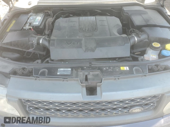 2011 Land Rover Range Rover Sport HSE with VIN SALSF2D47BA284068, listed as a Copart auction lot 62230765 with 163,494 mi miles and Clean title. Bid and sale history available at DreamBid. Image 12.