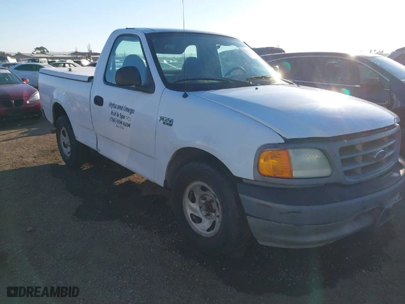 2004 Ford F-150 Heritage XL with VIN 2FTRF17224CA93993, listed as a IAAI auction lot 41676653 with 1 mi miles. Bid and sale history available at carsss.com. Image 1.