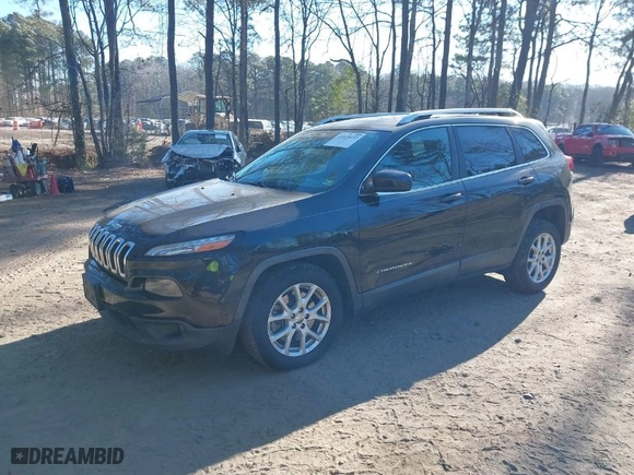 2015 Jeep Cherokee Latitude with VIN 1C4PJLCBXFW707235, listed as a IAAI auction lot 41419153 with NaN miles. Bid and sale history available at carsss.com. Image 2.