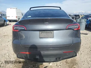 2020 Tesla Model Y Long Range with VIN 5YJYGDEE8LF045798, listed as a Copart auction lot 53689115 with 35,882 mi miles and Salvage Title. Bid and sale history available at DreamBid. Image 6.