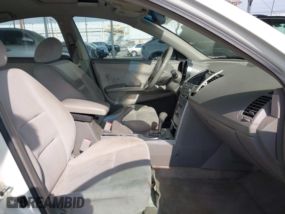 2005 Nissan Maxima 3.5 SL with VIN 1N4BA41E45C859174, listed as a IAAI auction lot 41454102 with 196,770 mi miles. Bid and sale history available at carsss.com. Image 5.