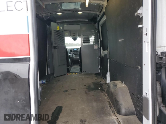2022 Ford Transit Cargo with VIN 1FTBR1C82NKA17027, listed as a Copart auction lot 45346305 with 45,358 mi miles and Salvage Title. Bid and sale history available at DreamBid. Image 11.
