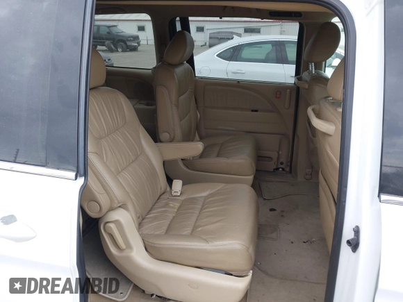 2010 Honda Odyssey Touring with VIN 5FNRL3H99AB005395, listed as a IAAI auction lot 42027445 with 181,559 mi miles. Bid and sale history available at carsss.com. Image 8.