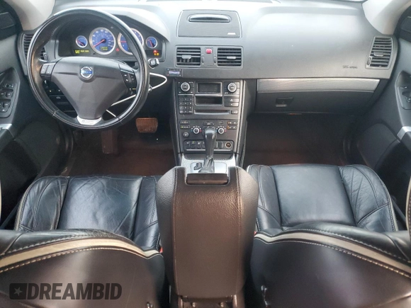2010 Volvo XC90 with VIN YV4982CT8A1562593, listed as a Copart auction lot 84304464 with 138,932 mi miles and Salvage Title. Bid and sale history available at DreamBid. Image 8.