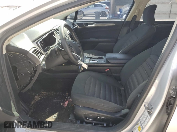 2017 Ford Fusion SE with VIN 3FA6P0HD3HR172232, listed as a Copart auction lot 63113185 with 157,920 mi miles and Clean title. Bid and sale history available at DreamBid. Image 7.
