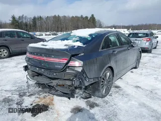 2015 Lincoln MKZ z VIN 3LN6L2J99FR606377, wystawiony jako IAAI lot #41597537 z przebiegiem 110 746 mil mil oraz . Historia ofert i sprzedaży dostępna na DreamBid. Obrazek 6.