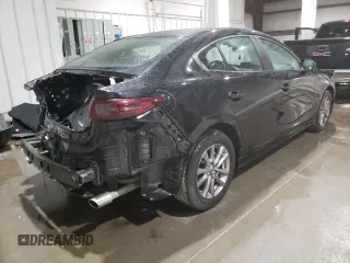 2021 Mazda 3 2.0 with VIN 3MZBPAA71MM205770, listed as a Copart auction lot 41704895 with 37,194 mi miles and Salvage Title. Bid and sale history available at DreamBid. Image 3.