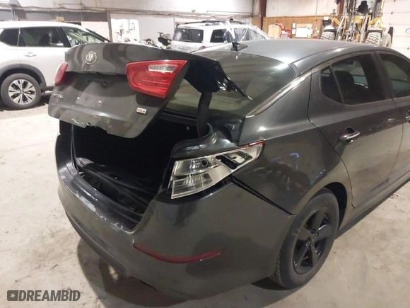 2015 Kia Optima LX with VIN 5XXGM4A79FG502258, listed as a IAAI auction lot 41279795 with 92,090 mi miles. Bid and sale history available at carsss.com. Image 6.