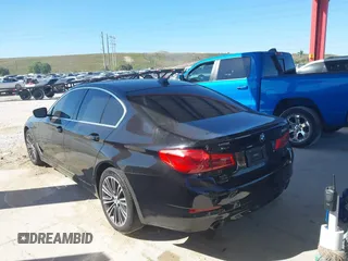2019 BMW 5 Series 530i xDrive with VIN WBAJA7C54KWW19621, listed as a IAAI auction lot 41773506 with Not Provided miles. Bid and sale history available at carsss.com. Image 3.