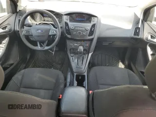 2018 Ford Focus SE z VIN 1FADP3F25JL272797, wystawiony jako Copart lot #54626215 z przebiegiem 116 679 mil mil oraz Szkoda całkowita • Salvage title. Historia ofert i sprzedaży dostępna na DreamBid. Obrazek 8.