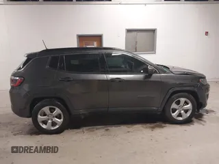 2020 Jeep Compass Latitude with VIN 3C4NJCBB8LT130425, listed as a IAAI auction lot 41475443 with 82,782 mi miles and . Bid and sale history available at carsss.com. Image 13.