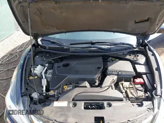 2016 Nissan Altima SR with VIN 1N4AL3AP1GC204703, listed as a IAAI auction lot 42040016 with 88,304 mi miles and . Bid and sale history available at DreamBid. Image 10.